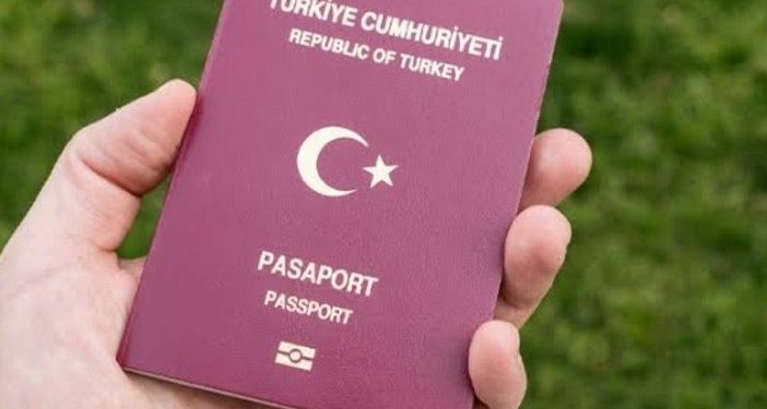 10 yıllık pasaport harç ücreti 7 bin 832 TL olacak