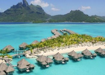 Limak Karayipler’deki Turks&Caicos Adası’nın havalimanı ihalesinde yarışacak