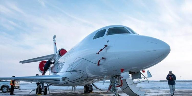 Rahmi Koç’un uçağı satışa çıkarıldı