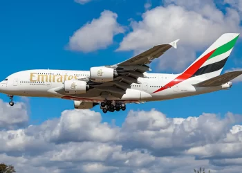 Türbülansa giren Emirates uçağında korkulu dakikalar