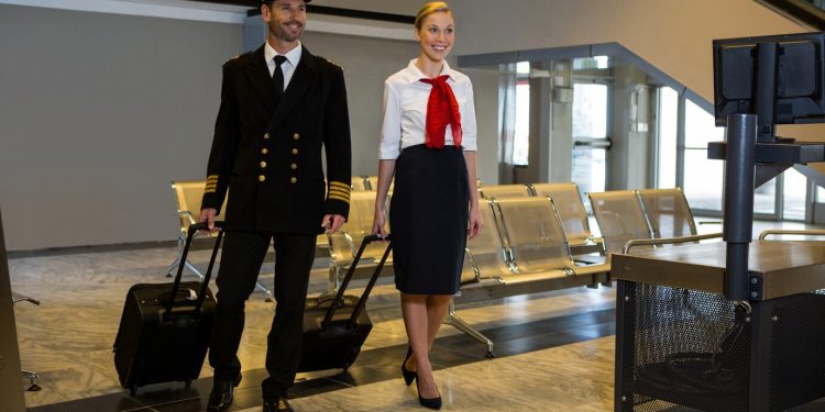 Pilot ve hostesler hastalık tehdidinde
