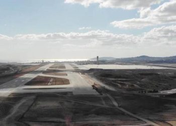 Sabiha Gökçen Havalimanı’nın 2’nci pisti açıldı