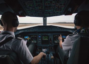 Pilotlar İstanbul Havalimanı’nı Bakanlığa şikayet etti