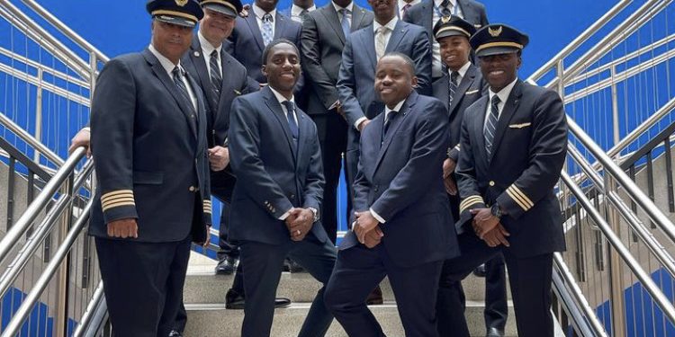 Havayolu şirketleri yeni pilot alımlarını azalttı
