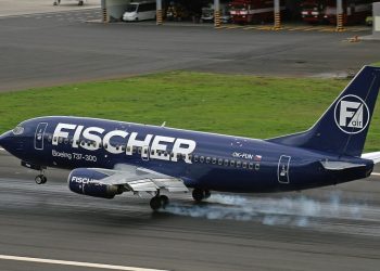 Fischer Air uçuşlara yeniden başlıyor
