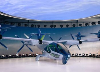 Hyundai elektrikli uçağını tanıttı