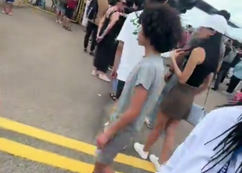 Çinli ve Rus ziyaretçiler Airbus’ın askeri uçağına alınmadı