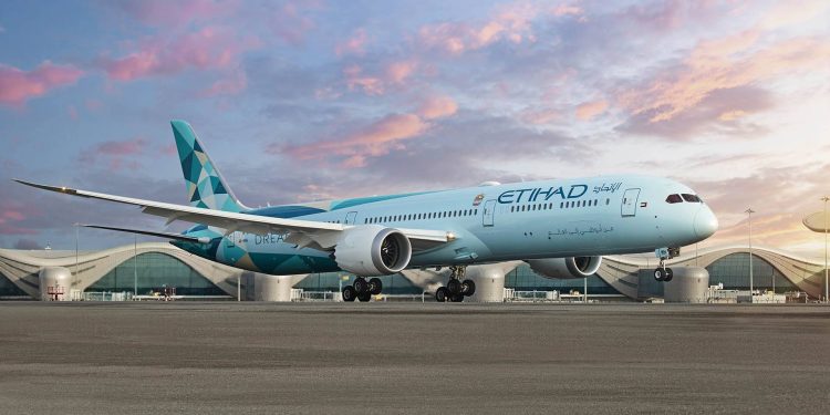 Etihat Havayolları 15 Haziran’da Antalya’ya uçuş başlatacak
