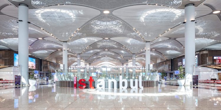 İstanbul Havalimanı’na güneş enerji sistemi geliyor