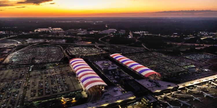 Dünyanın en işlek havalimanı Atlanta