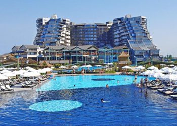 Limak’a ‘Milliyet farkı ücreti’ soruşturması