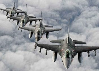 F-16 ile yapay zekalı ‘it dalaşı’