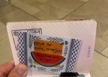 İspanyol havalimanı polisinden Filistin’e destek