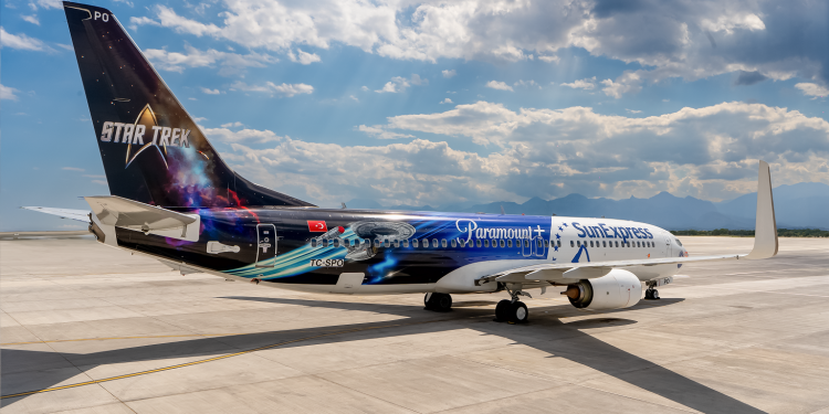 SunExpress uçağı ‘Star Trek’ oldu havalandı