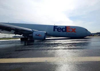 Kargo uçağı İstanbul Havalimanı’na gövde üzeri iniş yaptı