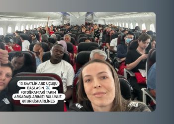 Milli voleybolcu Ebrar Karakurt’tan THY’ye büyük tepki!