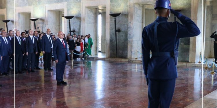GÜSOD Başkanı ve TAV Güvenlik Genel Müdürü Şahan’dan Anıtkabir’e ziyaret