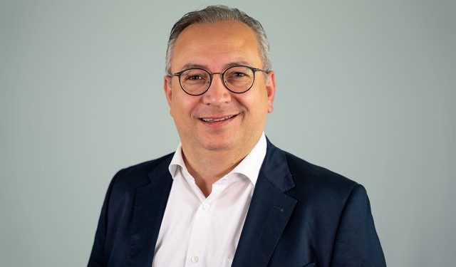 Cenk Özöztürk, Köln Bonn Havalimanı’nın ikinci Genel Müdürü oldu
