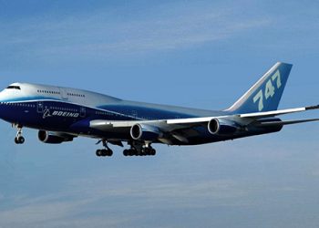 Boeing 757 uçağının kalkışta tekeri koptu