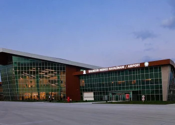 5,5 yıldır tarifeli tek bir uçak inmedi