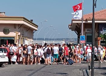 Çanakkale’ye turist akını…