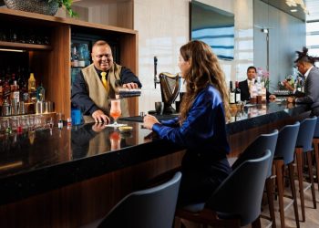 Singapur Airlines Heathrow’daki SilverKris Lounge’ını yeniledi