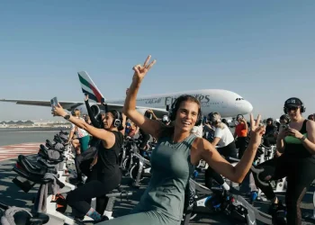 Uçak pistinde fitness etkinliği…