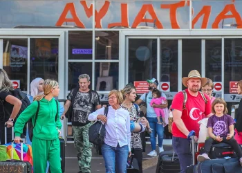 Türkiye’ye tatil turu düzenleyen o şirket iflas etti!