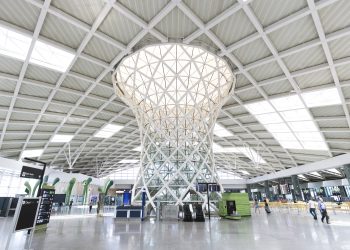 TAV’dan Adnan Menderes Havalimanı’na GES yatırımı