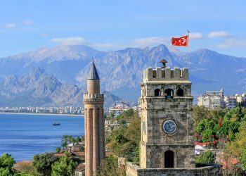 Turizmciler bu yıl Antalya’da yeni rekor bekliyor