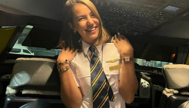 Dünyanın en büyük yolcu uçağının kokpiti O’na emanet