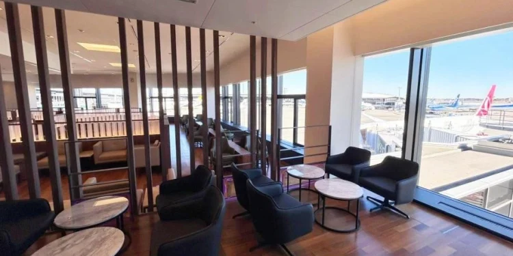 THY Japonya Narita Havalimanı’nda “pide fırınlı lounge” açtı