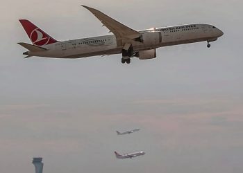 İstanbul Havalimanı aynı anda 3’lü uçak kalkışıyla Avrupa’da ilk!