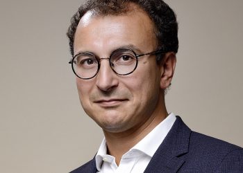 TAV’DA ÜST DÜZEY ÖNEMLİ DEĞİŞİKLİK!