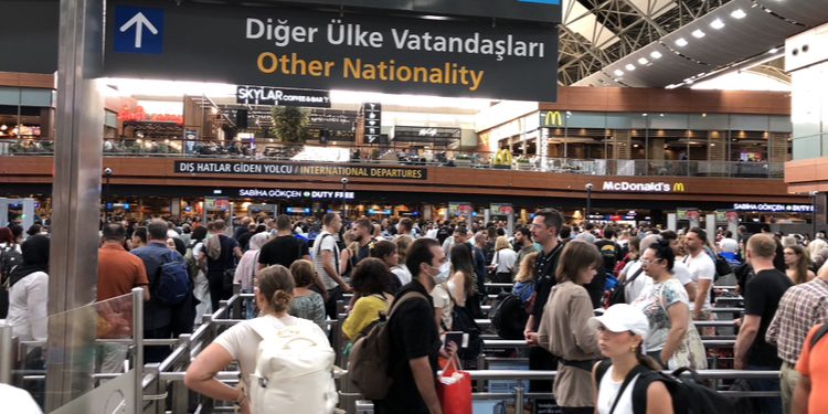 SABİHA GÖKÇEN HAVALİMANI’NDAN 7 REKOR BİRDEN GELDİ