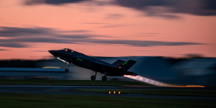 Rus ihlali sonrası NATO uçakları Estonya’da!