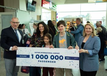 Batum Havalimanı 1 milyon yolcuya ulaştı