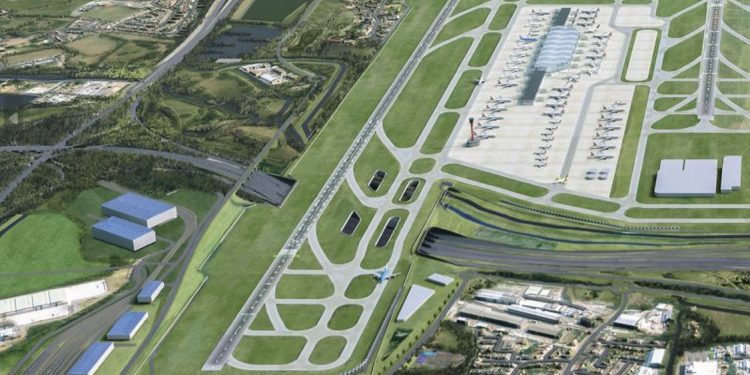 Heathrow’un 49 Milyar Sterlin Bütçeli 3’üncü Pisti…