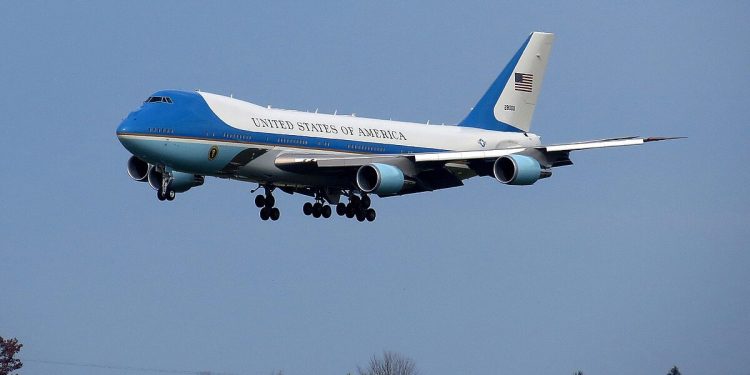 Trump’ın Uçağı İnebilsin Diye Etimesgut Havalimanı’nda Ağaç Kesimi Ve Yıkım!