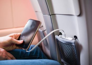 Uçaklarda Power Bank Kısıtlamaları Yaygınlaşıyor