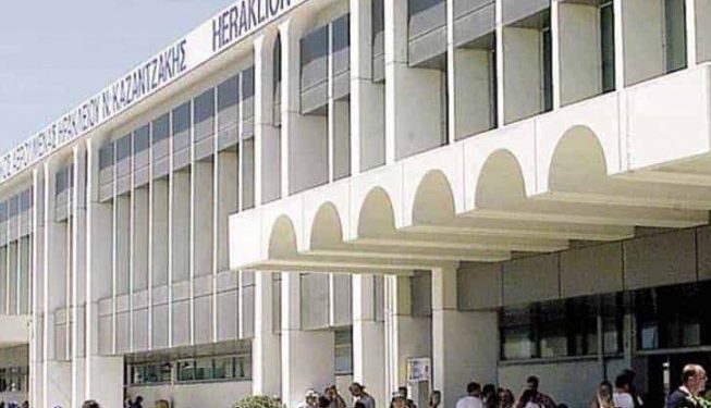 Sahra Tozu Uçuşları İptal Etti Yolcuları Mahsur Bıraktı