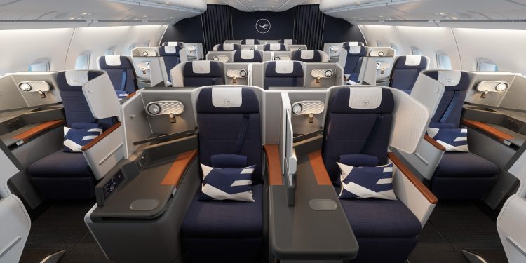 Lufthansa Koltukta 1-2-1 Düzenine Geçti