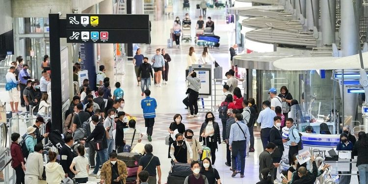 Tayland Havalimanlarında Ebola Alarmı!