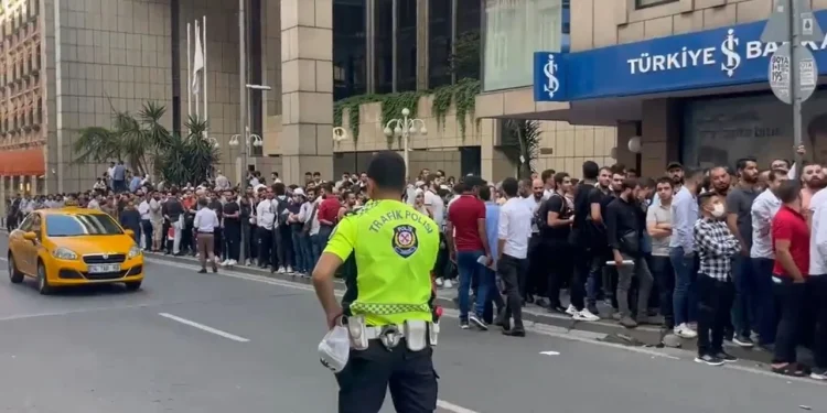Vize Kuyruğunda Küresel Sömürü!