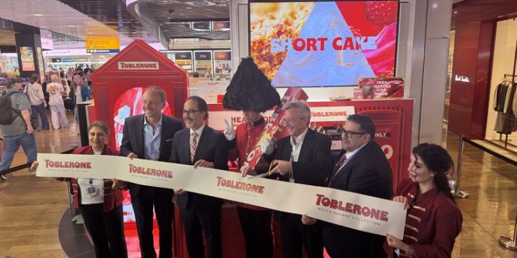 Heathrow’a Özel Toblerone