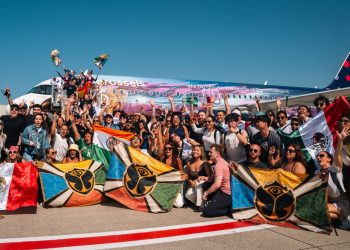 Tomorrowland Partisi Gökyüzünde Parti Başladı