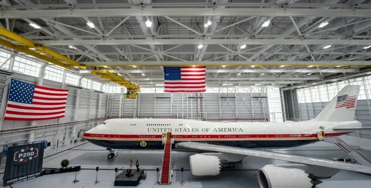 Trump’ın 400 Milyon Dolarlık Uçağına 400 Milyon Dolarlık Dönüşüm